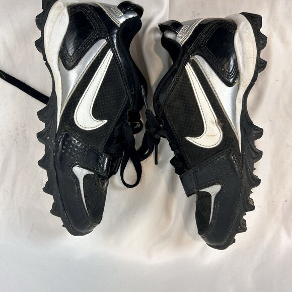 Nike  Shark Football Cleats Shoe 396262-001 Black Youth Size 2.5y - Picture 6 of 8
